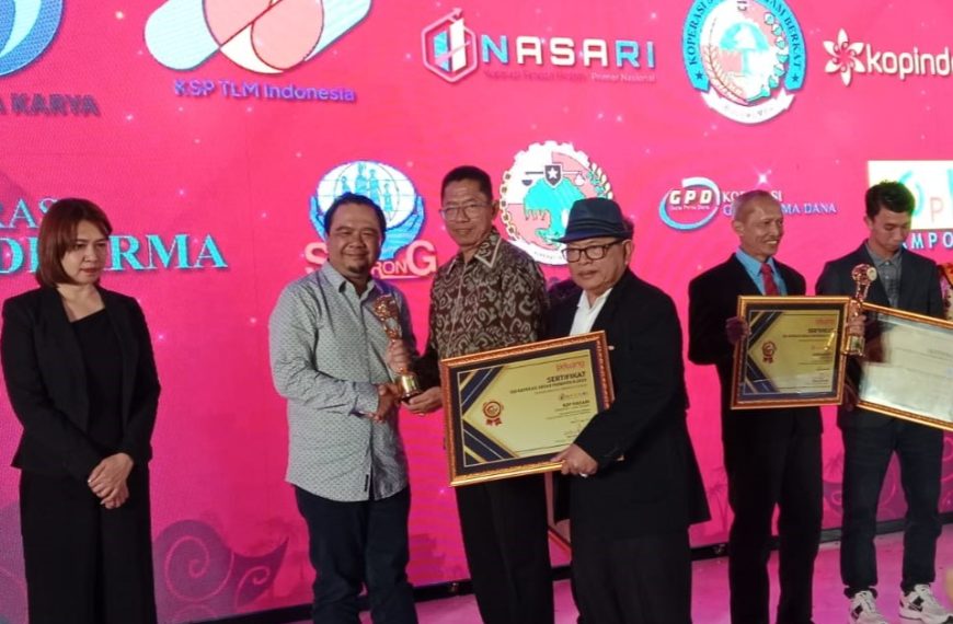 KSP Nasari Muncul Sebagai Pelopor Koperasi Digital Indonesia Dalam 100 Koperasi Besar Indonesia